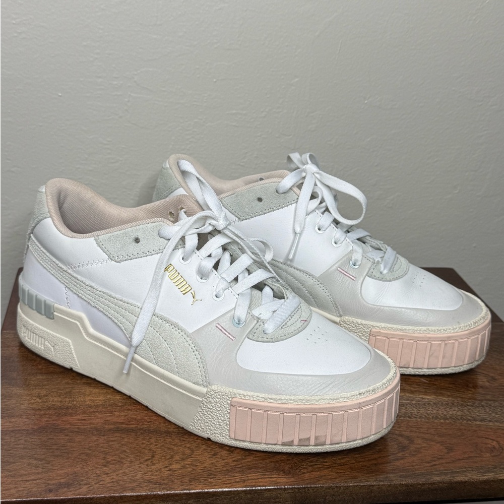 Puma Women's White and Pink Sneakers